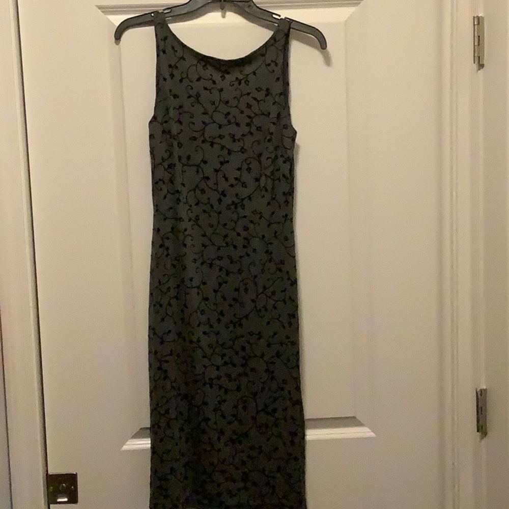 Alyn Paige, Black and Gray Dress, Lightly worn, Size 5/6